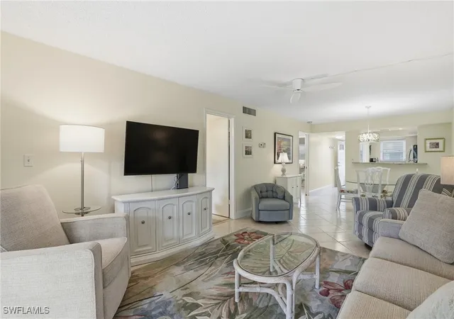 5th image of 3150 Binnacle Dr #115, Naples, FL 34103 | MLS# 225084676