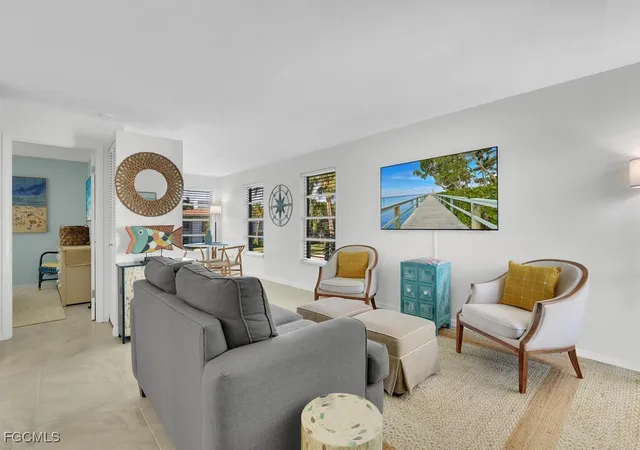 3rd image of 665 12Th Ave S #665, Naples, FL 34102 | MLS# 2026000881