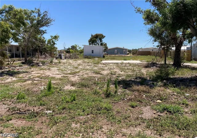 Photo 3 of Land for sale at 4809 Sandpiper Dr, Saint James City, FL 33956 | MLS# 2026000963 | Listing updated on 2026-06-17