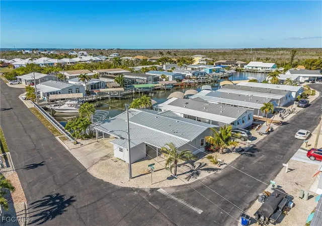 Photo 1 of Manufactured home for sale at 3065 Skipper Ln, St James City, FL 33956 | MLS# 2026001055 | Listing updated on 2026-08-31