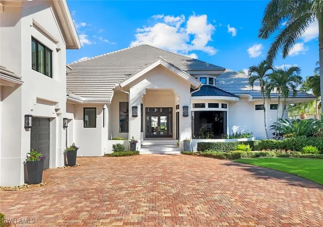 Homes for sale in Bonita Springs, FL | 27241 Ibis Cove Ct, Bonita Springs, FL 34134 | MLS# 226000696