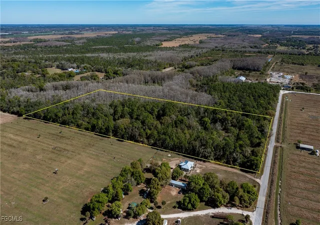2nd image of 850 G Rd, Labelle, FL 33935 | MLS# 2026001076