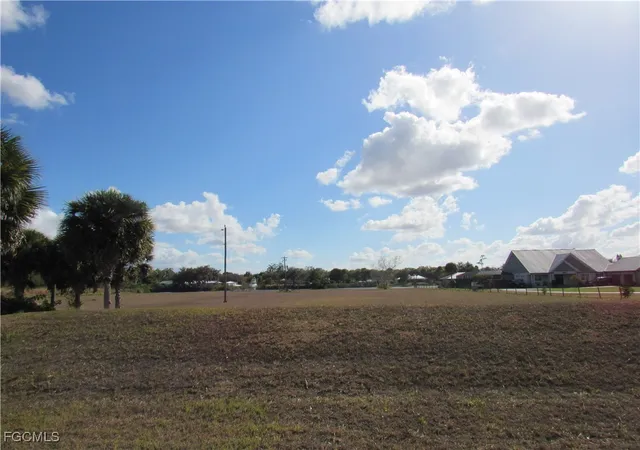 4th image of 3901 Cr 78, Labelle, FL 33935 | MLS# 2026001349