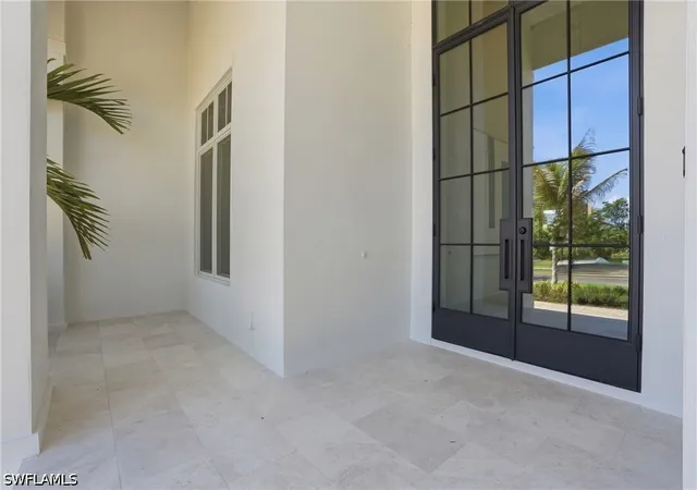 3rd image of 4851 Crayton Rd, Naples, FL 34103 | MLS# 225083050