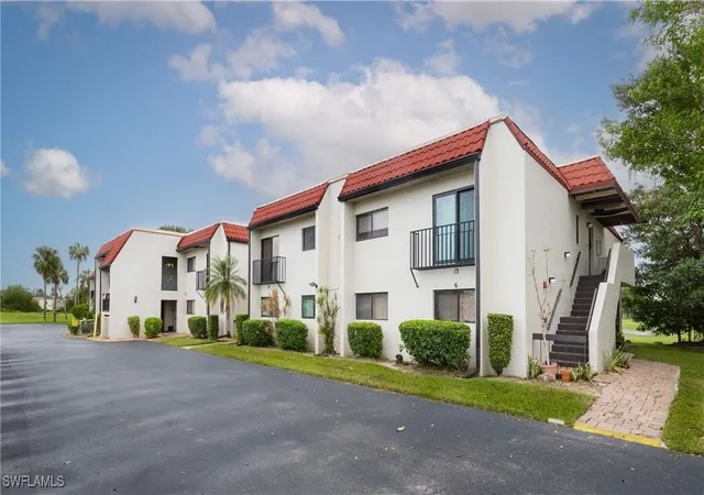 2nd image of 4728 Orange Grove Blvd #11, North Fort Myers, FL 33903 | MLS# 226000884