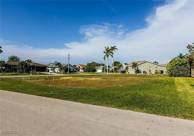 2nd image of 1318 Freeport Ave, Marco Island, FL 34145 | MLS# 2026001494