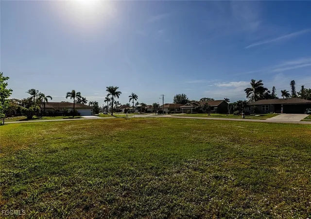 5th image of 1318 Freeport Ave, Marco Island, FL 34145 | MLS# 2026001494