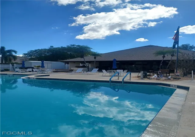 18th image of 1210 Se 6th Ter #87, Cape Coral, FL 33990 | MLS# 2026001612