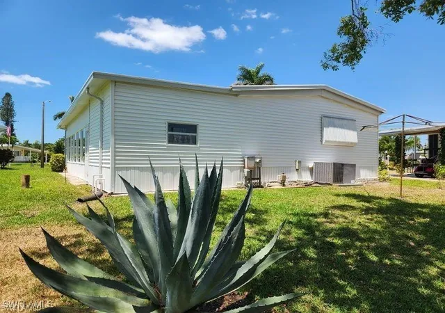 Photo 3 of Manufactured home for sale at 26256 Duchess Ln, Bonita Springs, FL 34135 | MLS# 226001216 | Listing updated on 2026-05-30