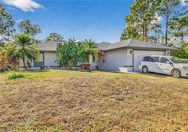 3rd image of 2917 48Th St W, Lehigh Acres, FL 33971 | MLS# 2026001740