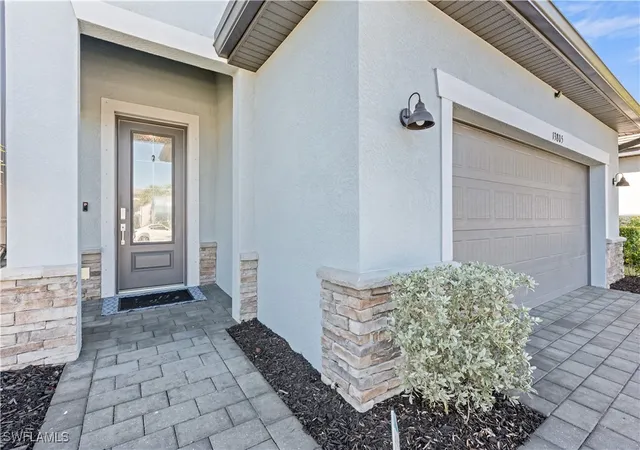 2nd image of 13805 Pine Lodge Ln S, Fort Myers, FL 33913 | MLS# 226001625