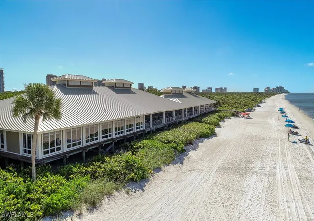 Homes for sale in Naples, FL | 7117 Pelican Bay Boulevard, Naples, FL 34108 | Houzeo