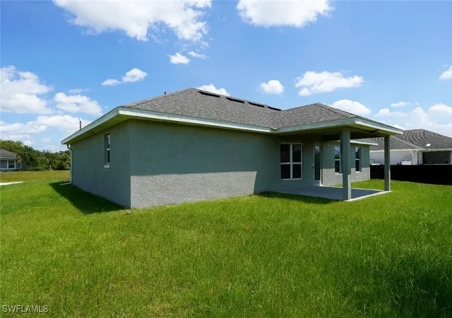 5th image of 1909 Richland Ave, Lehigh Acres, FL 33972 | MLS# 226001699