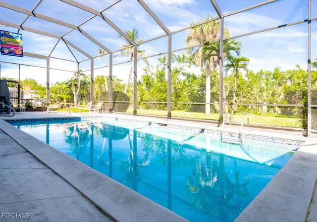 3rd image of 1379 Albatross Rd, Sanibel, FL 33957 | MLS# 2026002013
