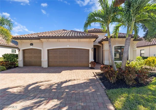 Photo 2 of Single family home for sale at 28095 Kerry Ct, Bonita Springs, FL 34135 | MLS# 226001003 | Listing updated on 2026-05-17