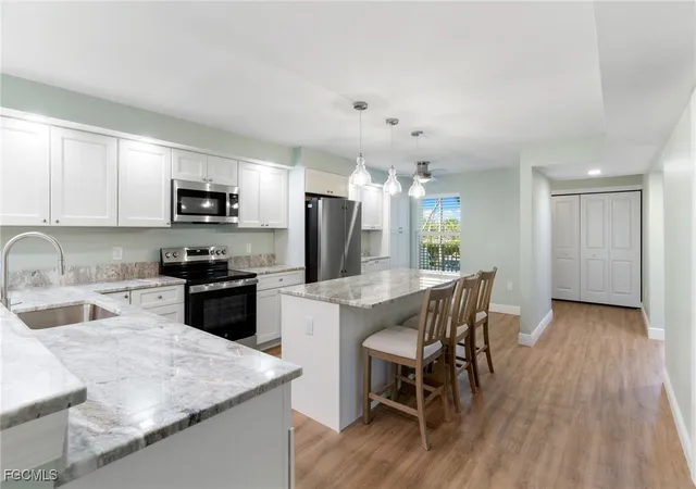 3rd image of 3049 W Gulf Dr, Sanibel, FL 33957