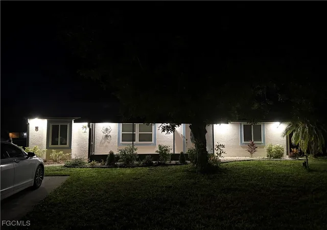 Photo 2 of Single family home for sale at 701 E 14th Street, Lehigh Acres, FL 33972 | MLS# 2026002084 | Listing updated on 2026-08-31