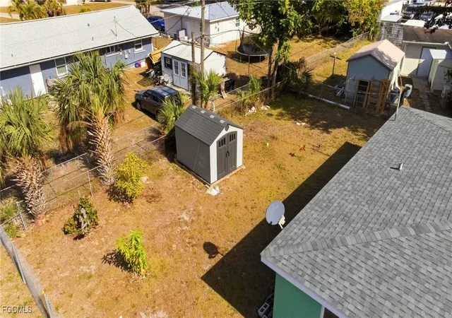 31st image of 2431 Hunter Ter, Fort Myers, FL 33901 | MLS# 2026002106