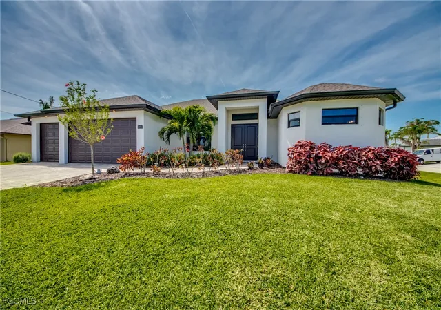 Homes for sale in Cape Coral, FL | 1156 Sw 39th Ter, Cape Coral, FL 33914 | MLS# 2026002109