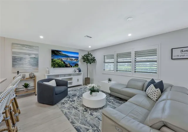 Photo 3 of Single family home for sale at 493 Willet Ave, Naples, FL 34108 | MLS# 226001094 | Listing updated on 2026-06-16