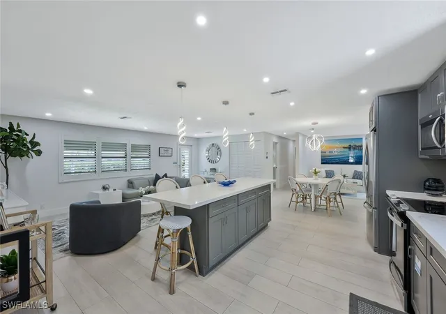 Photo 3 of Single family home for sale at 493 Willet Ave, Naples, FL 34108 | MLS# 226001094 | Listing updated on 2026-06-16