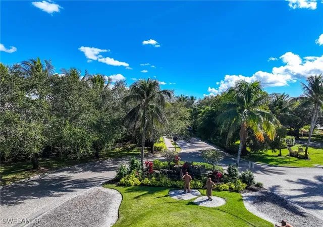 2nd image of 7930 Mahogany Run Ln, Naples, FL 34113