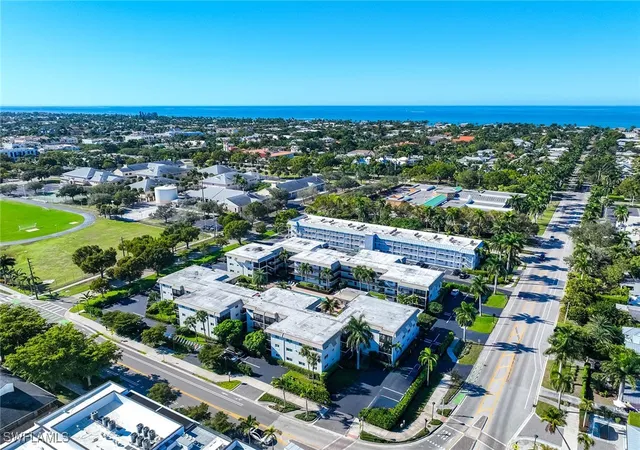 39th image of 766 Central Ave #209, Naples, FL 34102 | MLS# 226001378