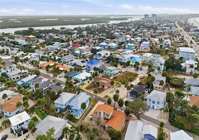 3rd image of 136 Madison Ct, Fort Myers Beach, FL 33931 | MLS# 226001722