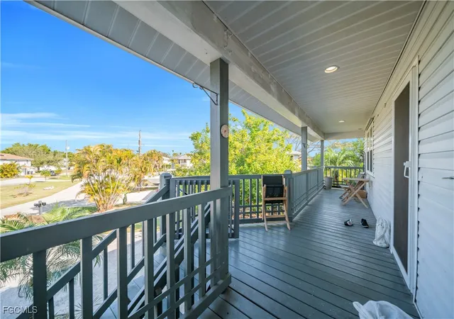 4th image of 17324/17326 Whitewater Ct, Fort Myers Beach, FL 33931