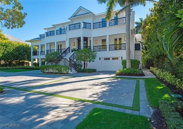 1st image of 140 3rd Ave S, Naples, FL 34102 | MLS# 226002046