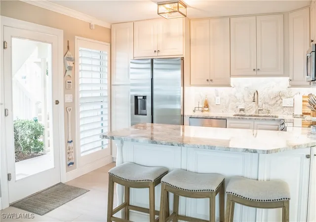 4th image of 1215 Edington Pl, Marco Island, FL 34145