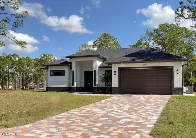 Photo 2 of Single family home for sale at 1008 Williams Ave, Lehigh Acres, FL 33972 | MLS# 2026002306 | Listing updated on 2026-07-21