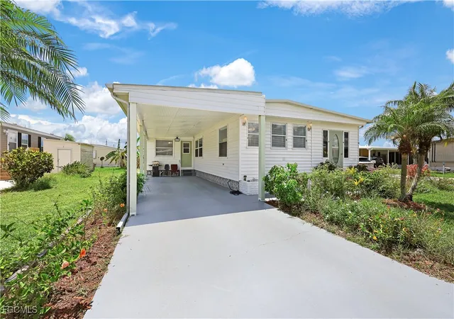 Photo 1 of Manufactured home for sale at 2797 Teakwood Blvd, North Fort Myers, FL 33917 | MLS# 2026002379 | Listing updated on 2026-06-04