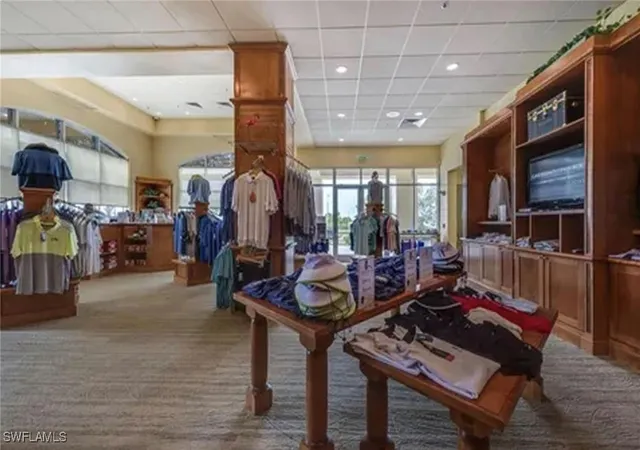 2nd image of 7859 Hawthorne Ter, Naples, FL 34113