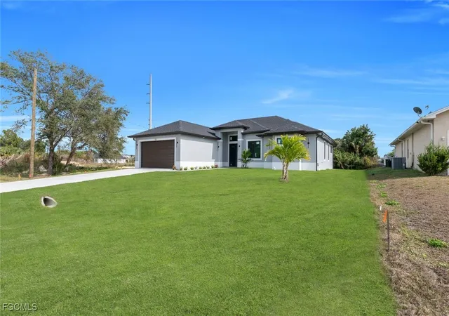 Homes for sale in Lehigh Acres, FL | 53 Susan Ave S, Lehigh Acres, FL 33976 | MLS# 2025016047