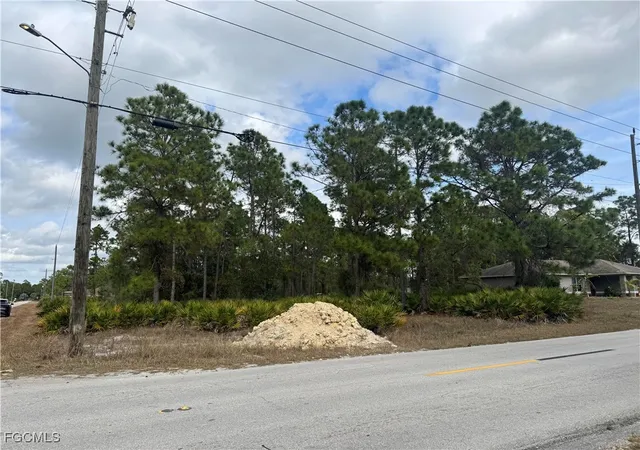 Photo 2 of Land for sale at 706 W 17th Street, Lehigh Acres, FL 33972 | MLS# 2026002413 | Listing updated on 2026-06-04