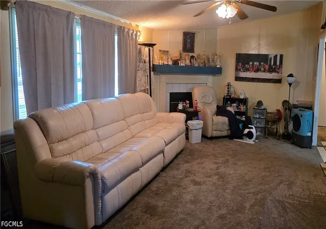 Photo 3 of Manufactured home for sale at 1627 Sunset Trl, Labelle, FL 33935 | MLS# 2026002420 | Listing updated on 2026-07-10