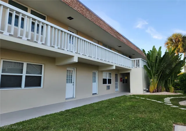4th image of 1062 Hartley Ave #203, Marco Island, FL 34145 | MLS# 226002166