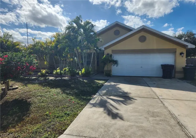 Photo 1 of Single family home for sale at 245 David Ave, Lehigh Acres, FL 33936 | MLS# 2026002558 | Listing updated on 2026-05-27