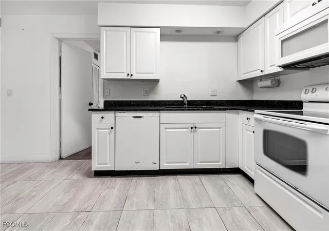 3rd image of 1100 Pondella Rd #908, Cape Coral, FL 33909 | MLS# 2026002600