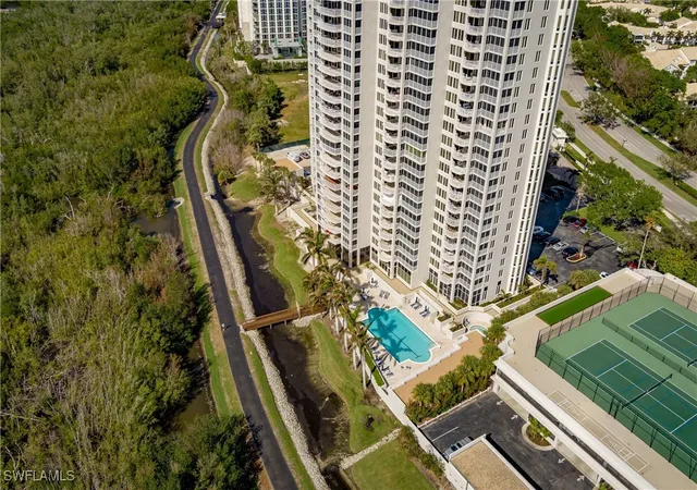 3rd image of 6849 Grenadier Blvd, Naples, FL 34108