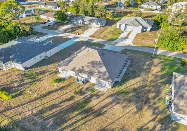 2nd image of 4713/4715 28th St Sw, Lehigh Acres, FL 33973 | MLS# 2026002722