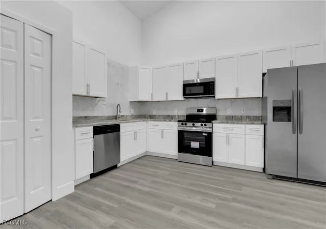 5th image of 4713/4715 28Th St Sw, Lehigh Acres, FL 33973 | MLS# 2026002722