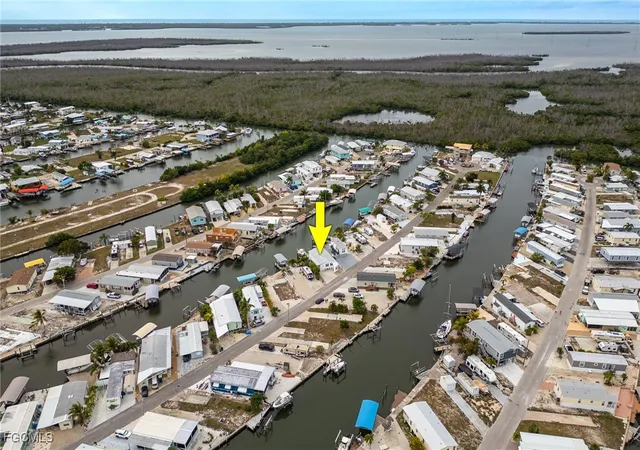 2nd image of 3811 Blueberry Ln, Saint James City, FL 33956 | MLS# 2026002802