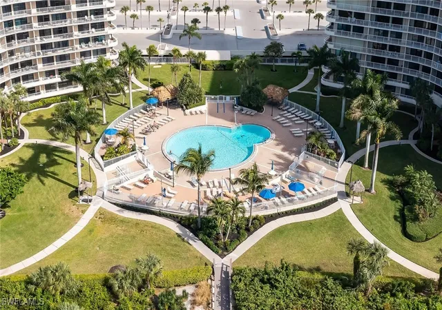 5th image of 380 Seaview Ct #301, Marco Island, FL 34145 | MLS# 226002615