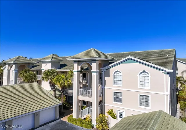 Homes for sale in Bonita Springs, FL | 28871 Bermuda Lago Court, Bonita Springs, FL 34134 | Houzeo