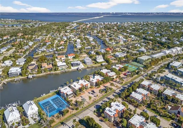 2nd image of 845 E Gulf Dr, Sanibel, FL 33957