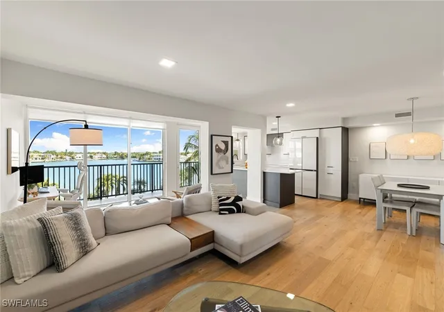 4th image of 3500 Gulf Shore Blvd N, Naples, FL 34103