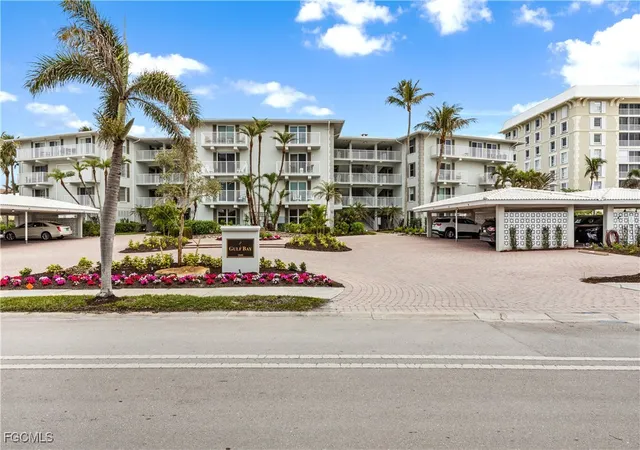 2nd image of 2800 Gulf Shore Blvd N, Naples, FL 34103