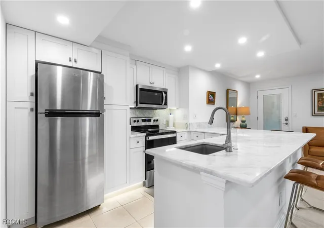 5th image of 2800 Gulf Shore Blvd N #100, Naples, FL 34103 | MLS# 2026003224